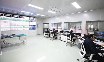 央媒持續(xù)關(guān)注 虹潤再增信心--新華社客戶端專題報道巜福建順昌虹潤儀表的國產(chǎn)化之路》，生動描述虹潤公司近年走過的成功之路